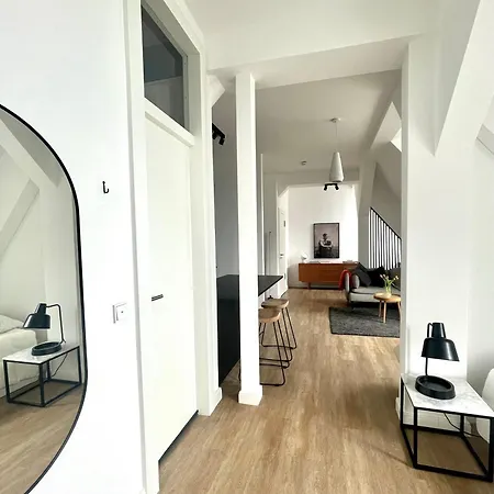 Super Zentrales Design-apartment ויסבאדן